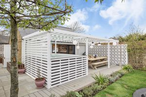 Photo 8- click for photo gallery